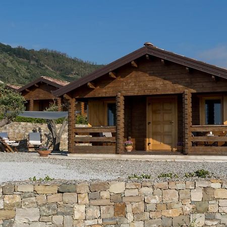 Chalet Tenuta Lacco 푸르나리 외부 사진