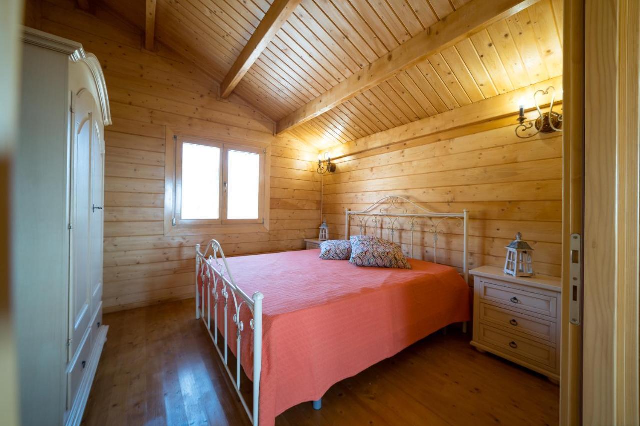 Chalet Tenuta Lacco 푸르나리 외부 사진