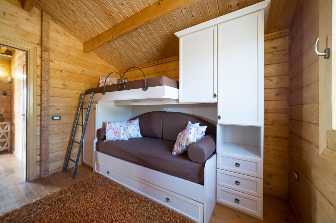 Chalet Tenuta Lacco 푸르나리 외부 사진