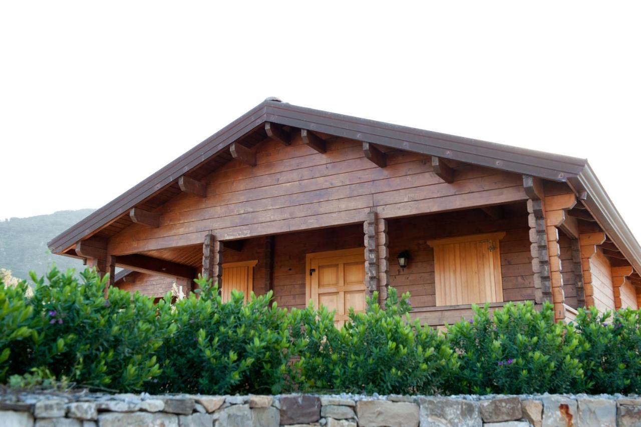 Chalet Tenuta Lacco 푸르나리 외부 사진